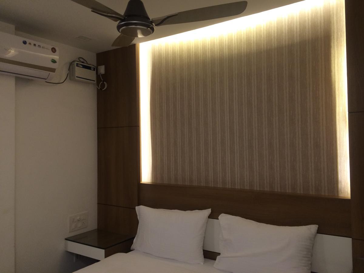 The Galaxy Suites Kochi Dış mekan fotoğraf